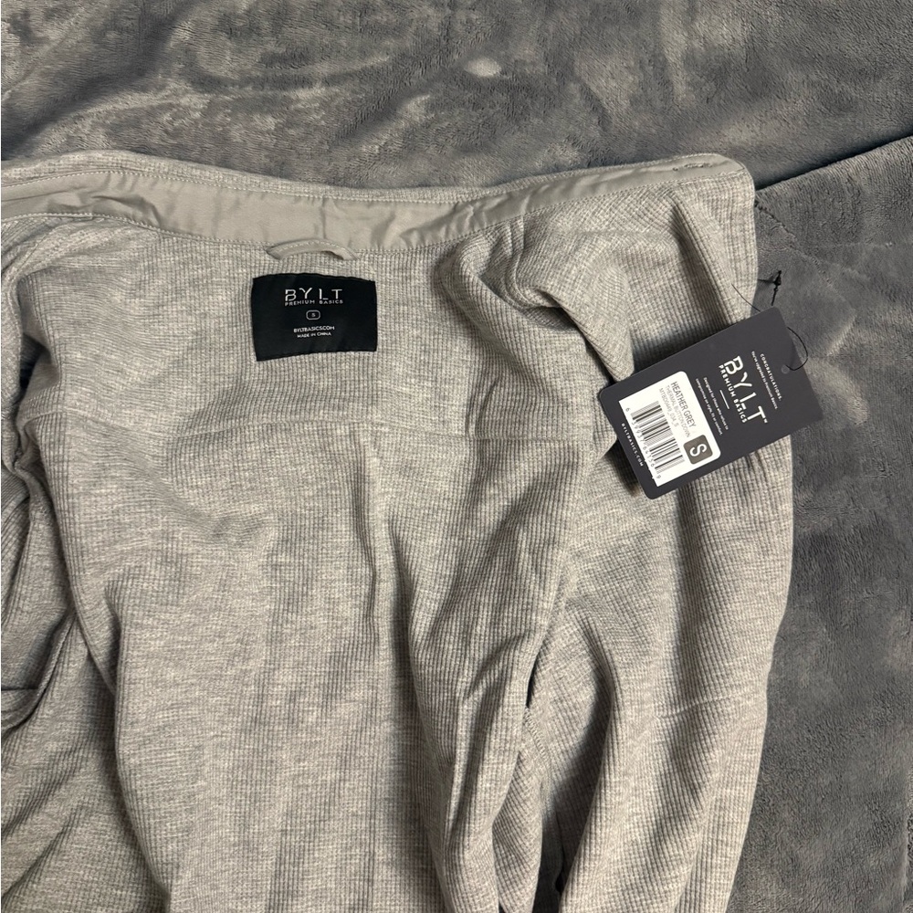 Bylt button down - Picture 2 of 3